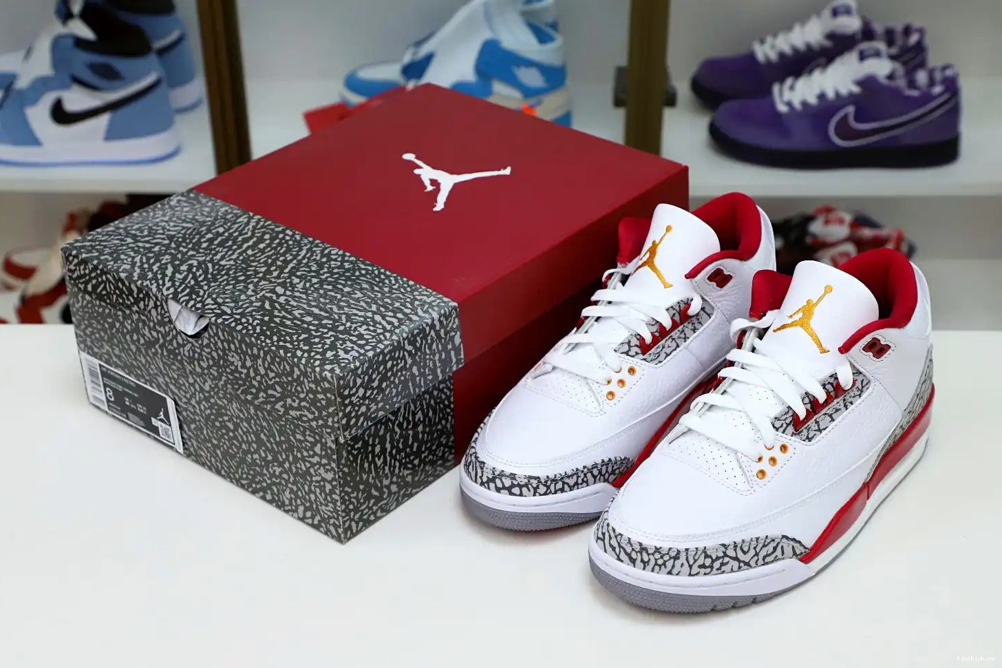Retro Red(CT8532-126） Cardinal Jordan Air  Kimikick 3 0423